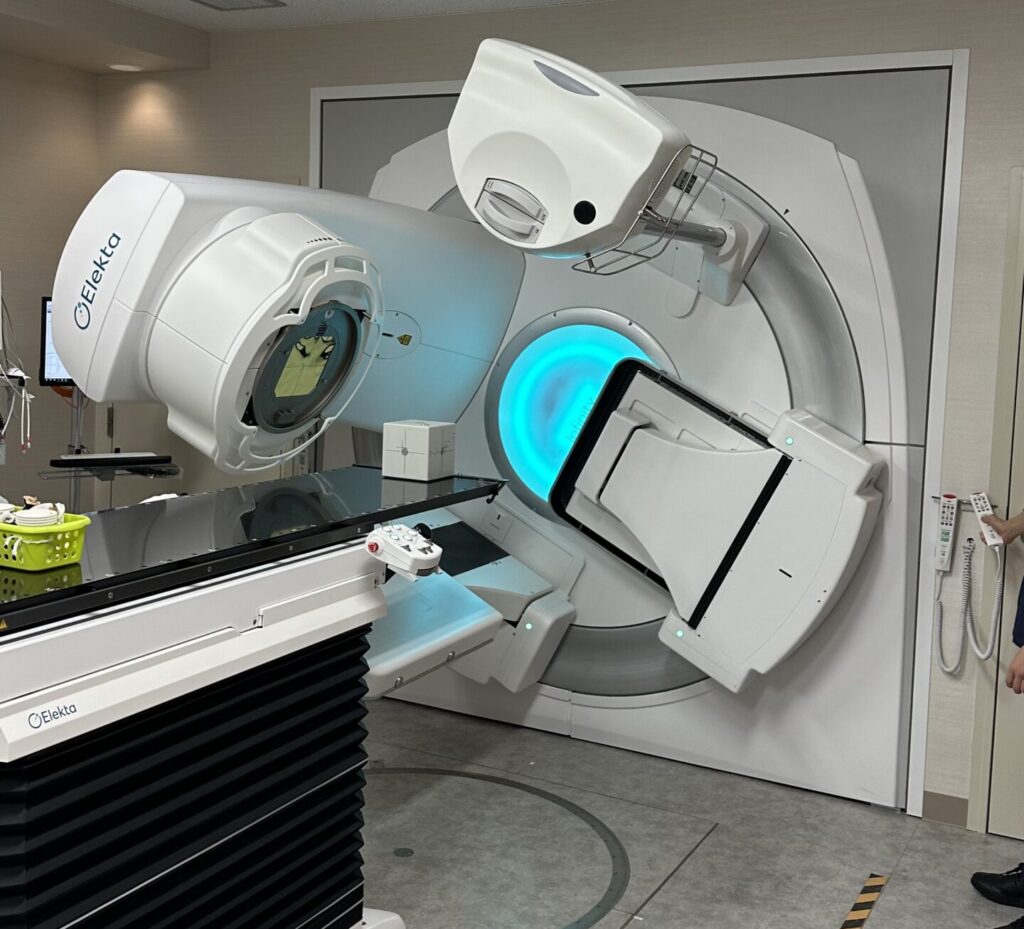radiotherapy 放射線治療装置リニアック